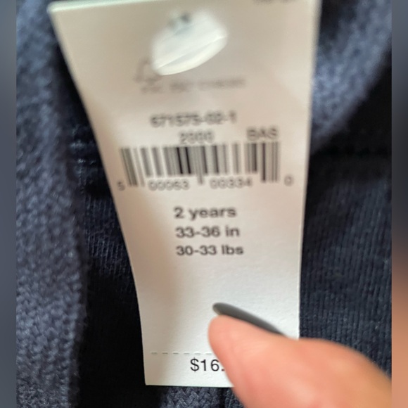 #332, Gap, long sleeve blue t-shirt and matching navy shorts, size 2T, NWT - Picture 4 of 4